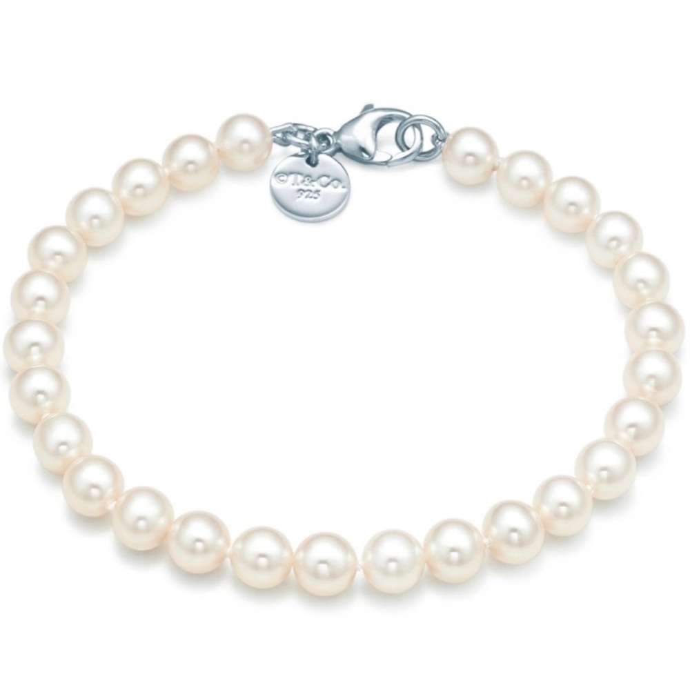 Tiffany & Co Ziegfeld Collection Pearl Bracelet in Original Box